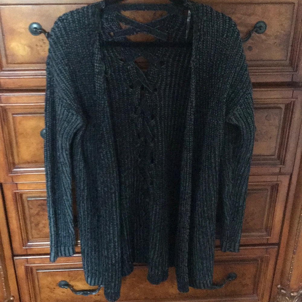 Black/grey sweater